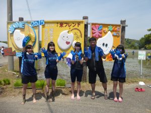 チーム“はぐくみ”パートナー校の蒲田女子高等学校が田植えを行いました！