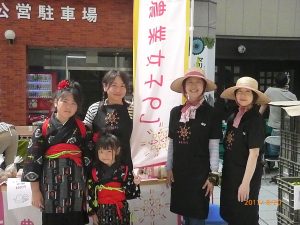 ＪＡ青年部主催の農産物市に、秋田県の農業女子ＰＪメンバーが出店しました