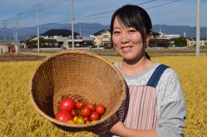 フリマアプリ「フリル」を販路に活用♪（第1回：一之瀬さん/トマト）