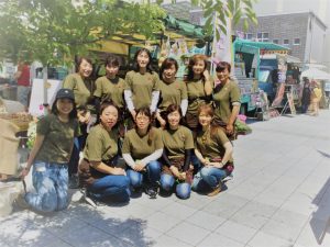 「おしゃれ農女」のみなさんが「豊橋なちなかマルシェ」に出店しました