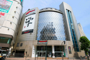 3月2，3日は舞台を観てマルシェでお買い物はいかがですか？