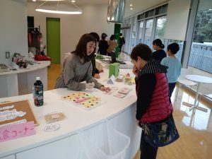 【チームはぐくみ】東京農業大学厚木キャンパスの収穫祭で農業女子プロジェクトを紹介